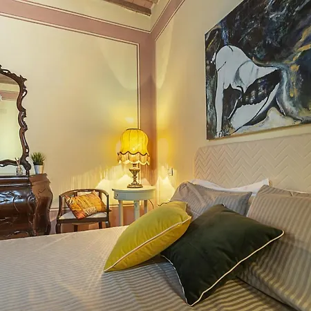 Bed & Breakfast Borgo Agli Scudi Suite&breakfast 3*