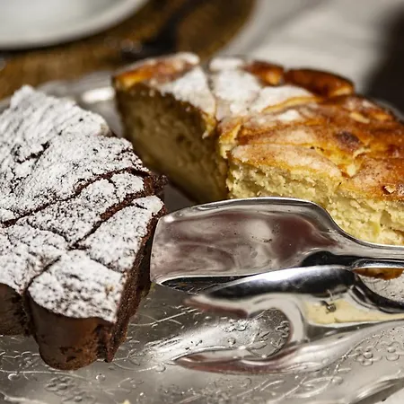 Borgo Agli Scudi Suite&breakfast 3*