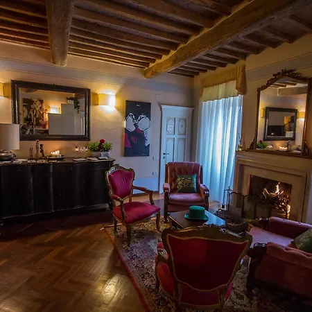 Borgo Agli Scudi Suite&breakfast