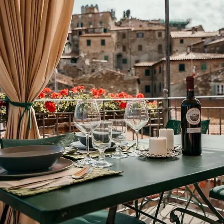 Borgo Agli Scudi Suite&breakfast 3*