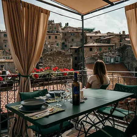 Borgo Agli Scudi Suite&breakfast 3* Campiglia Marittima